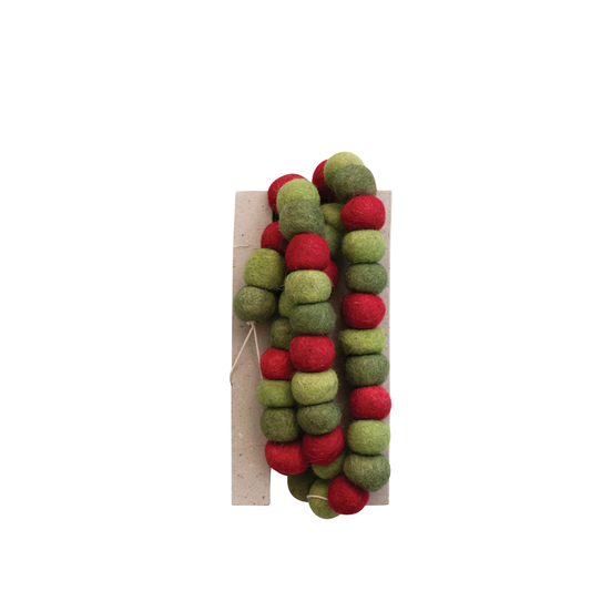 Guirlande de boules en feutre de laine faite à la main de 72 po de longueur, couleur rouge, vert