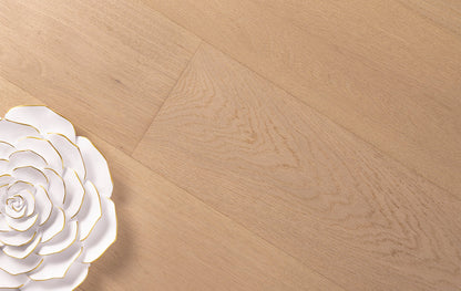 White oak wood flooring - 8'' wide plank - light natural, traceable, eco-responsible, certified - Genoa